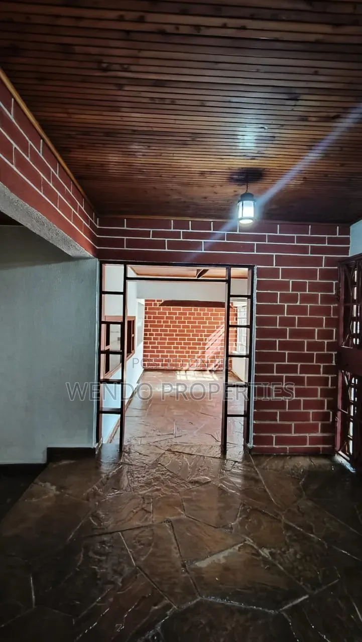 4bdrm Bungalow in Karen C for rent