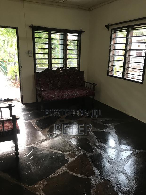 1bdrm House in D  As Rad, Diani for rent - thumbnail 3
