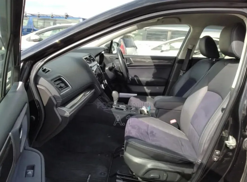 Subaru Outback 2.5i Premium AWD 2019 Black