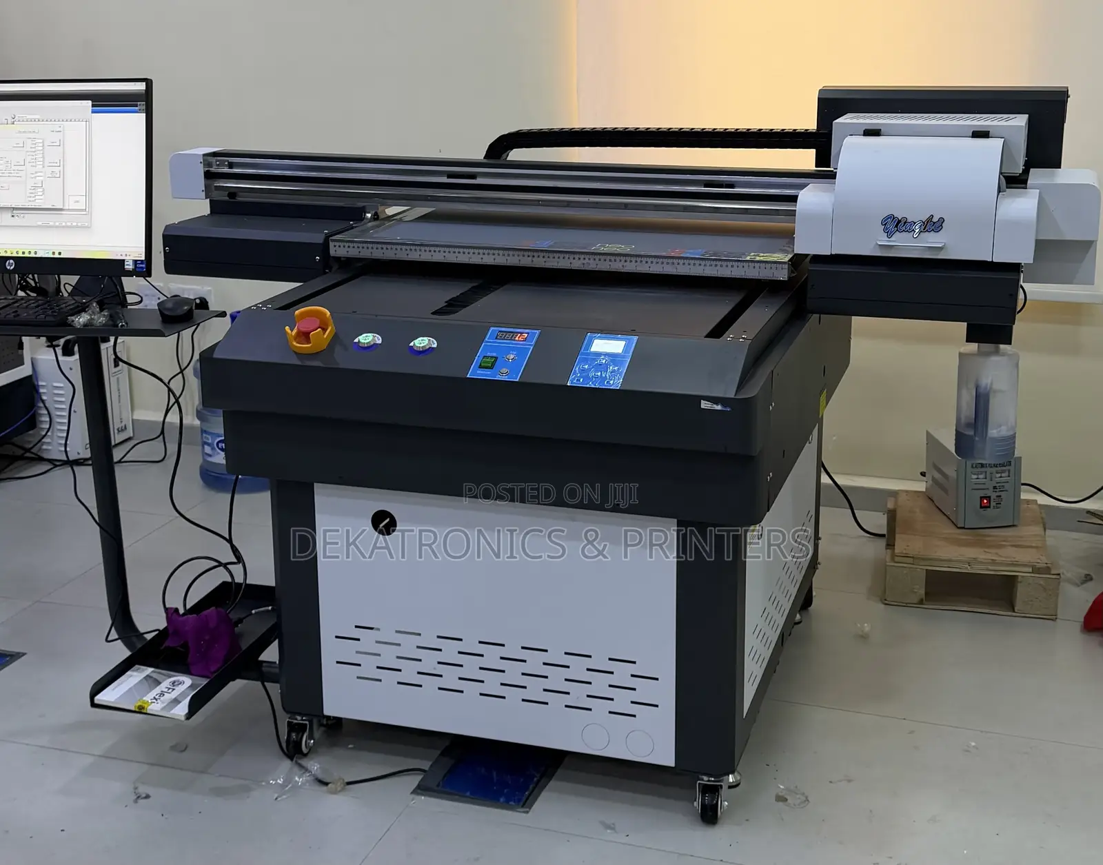 60cm by 90cm Uv Flatbed Printer With 3pcs Epson Tx800 Heads