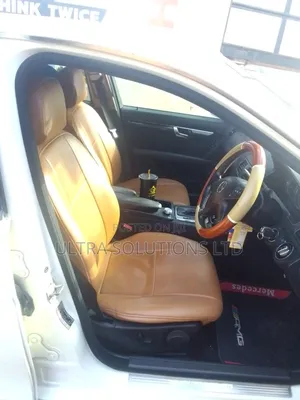 Mercedes-Benz C200 2010 White