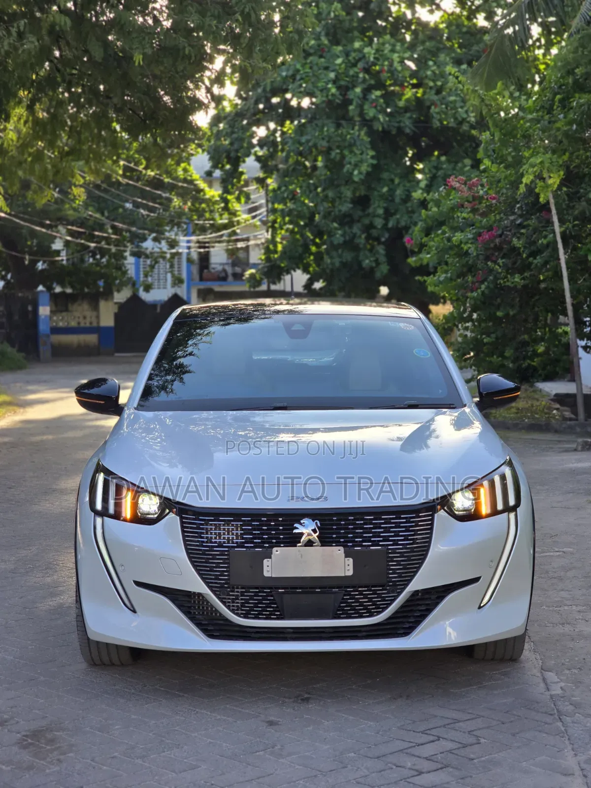 Peugeot 208 2020 White