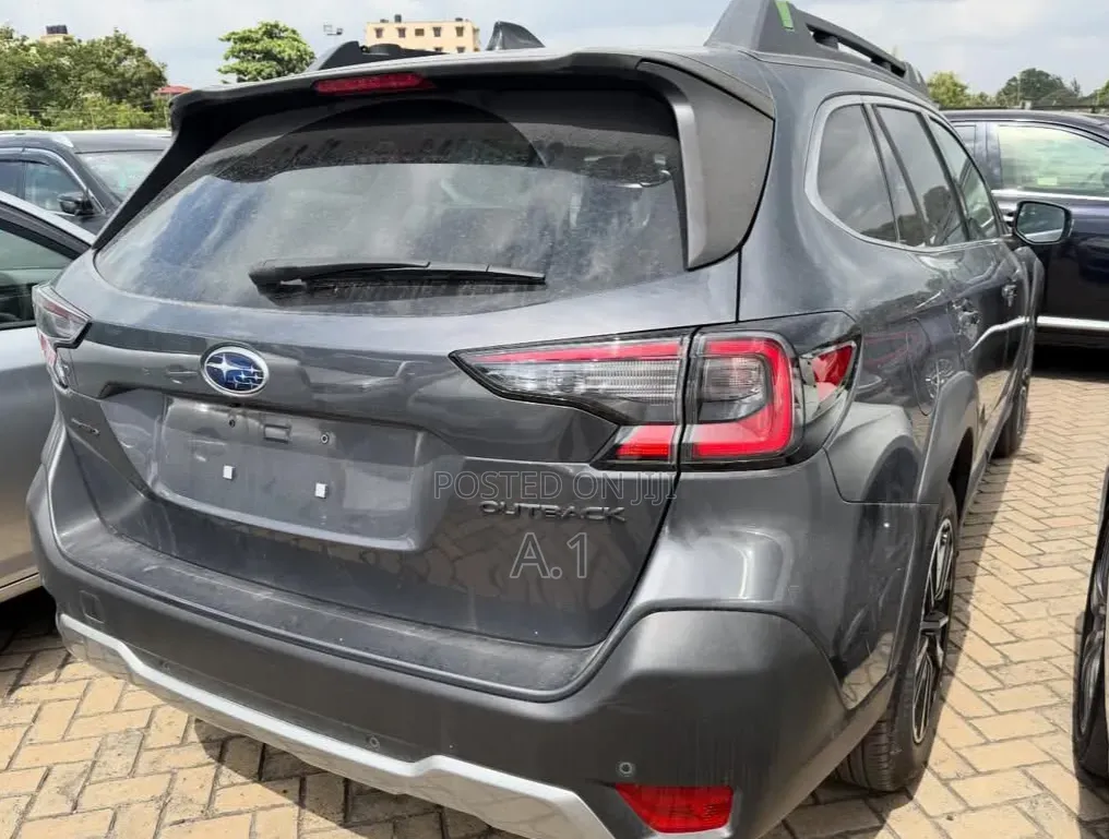 Subaru Outback Touring 2022 Gray