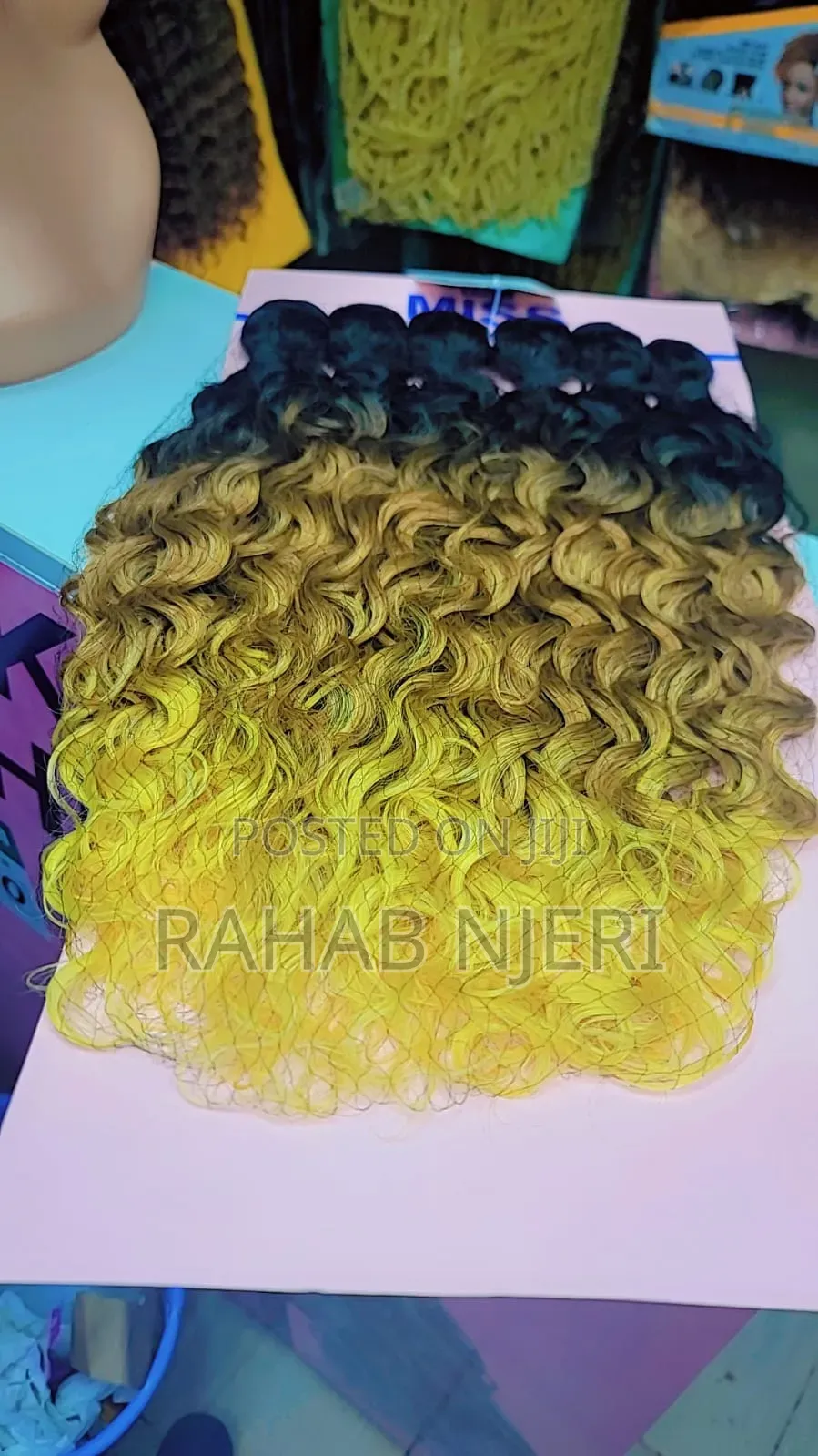 Semi Watercurl