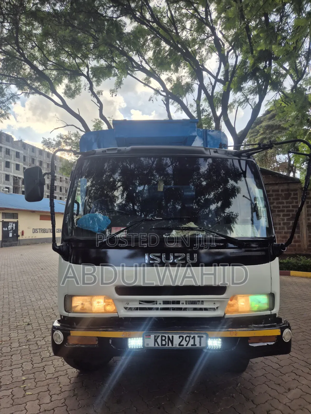 Isuzu Forward