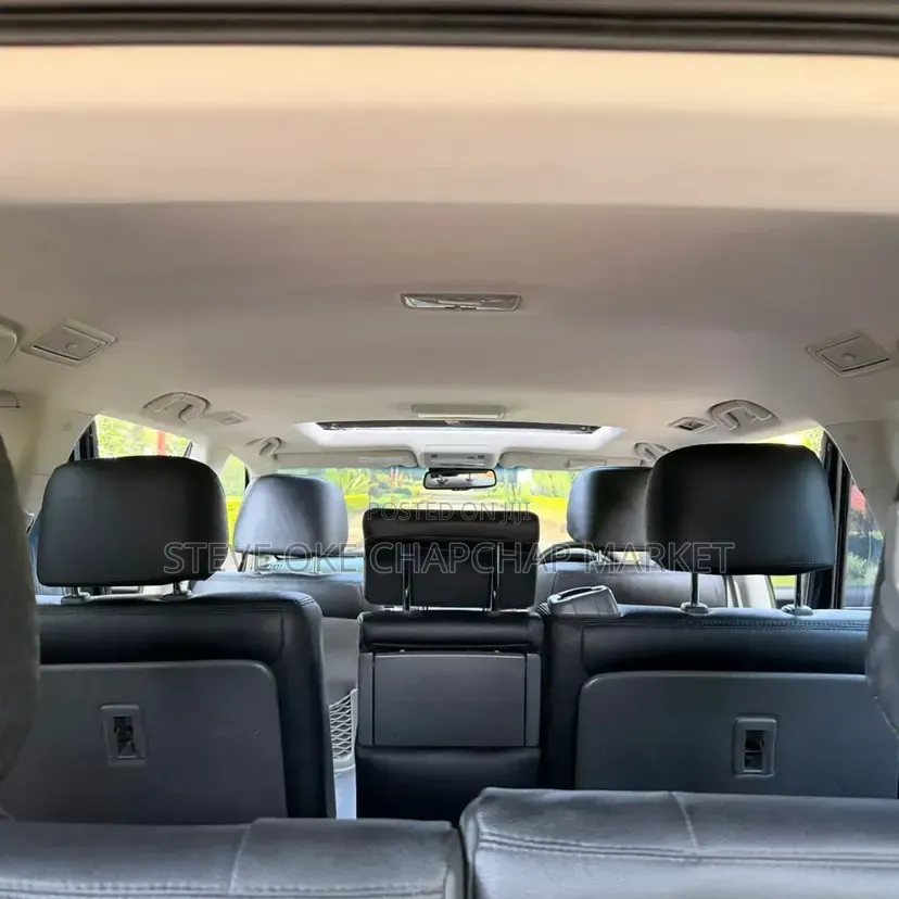 Toyota Land Cruiser 2012 Black
