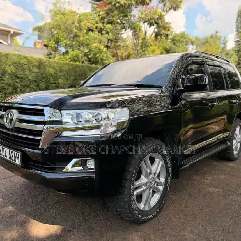 Toyota Land Cruiser 2012 Black