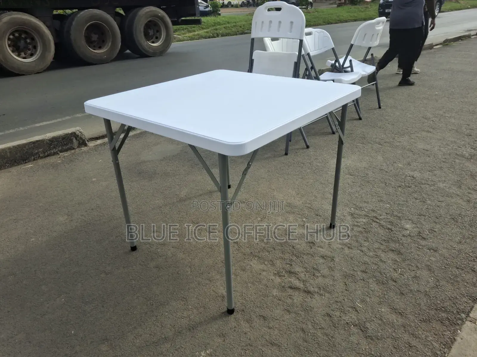 Square Foldable Table for Event