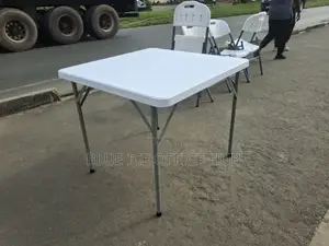 Square Foldable Table for Event