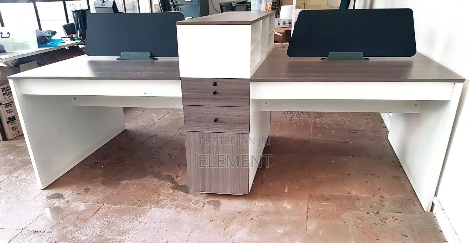 Four Sitter Ofiice Table