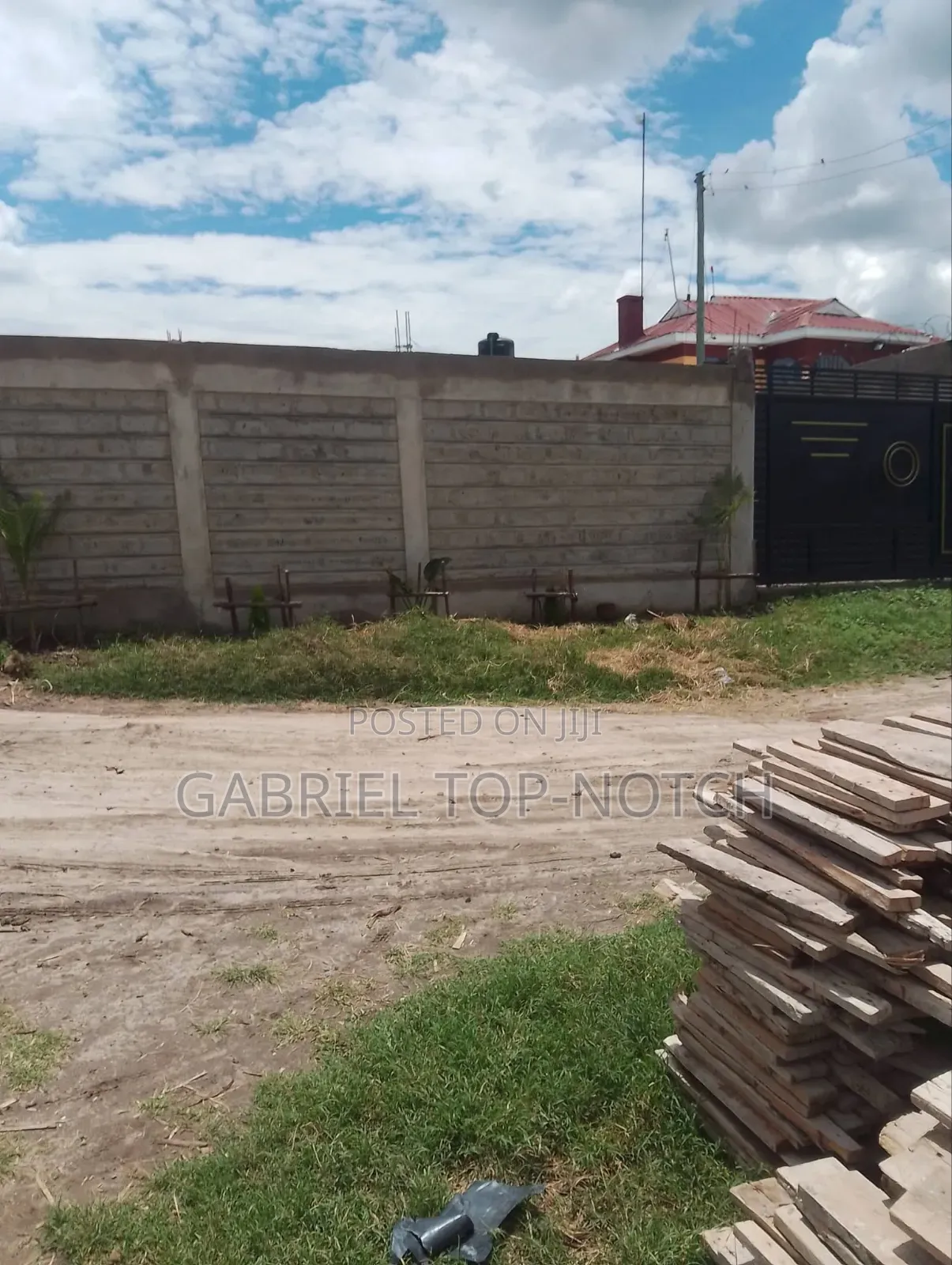 Very Prime Full 50 by 100 Plot, With Perimeter Wall and Foundation