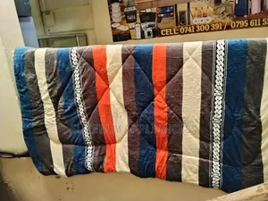 5by6 Woollen Blanket With Carry Bag