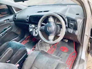 Toyota Wish 2006 Gray