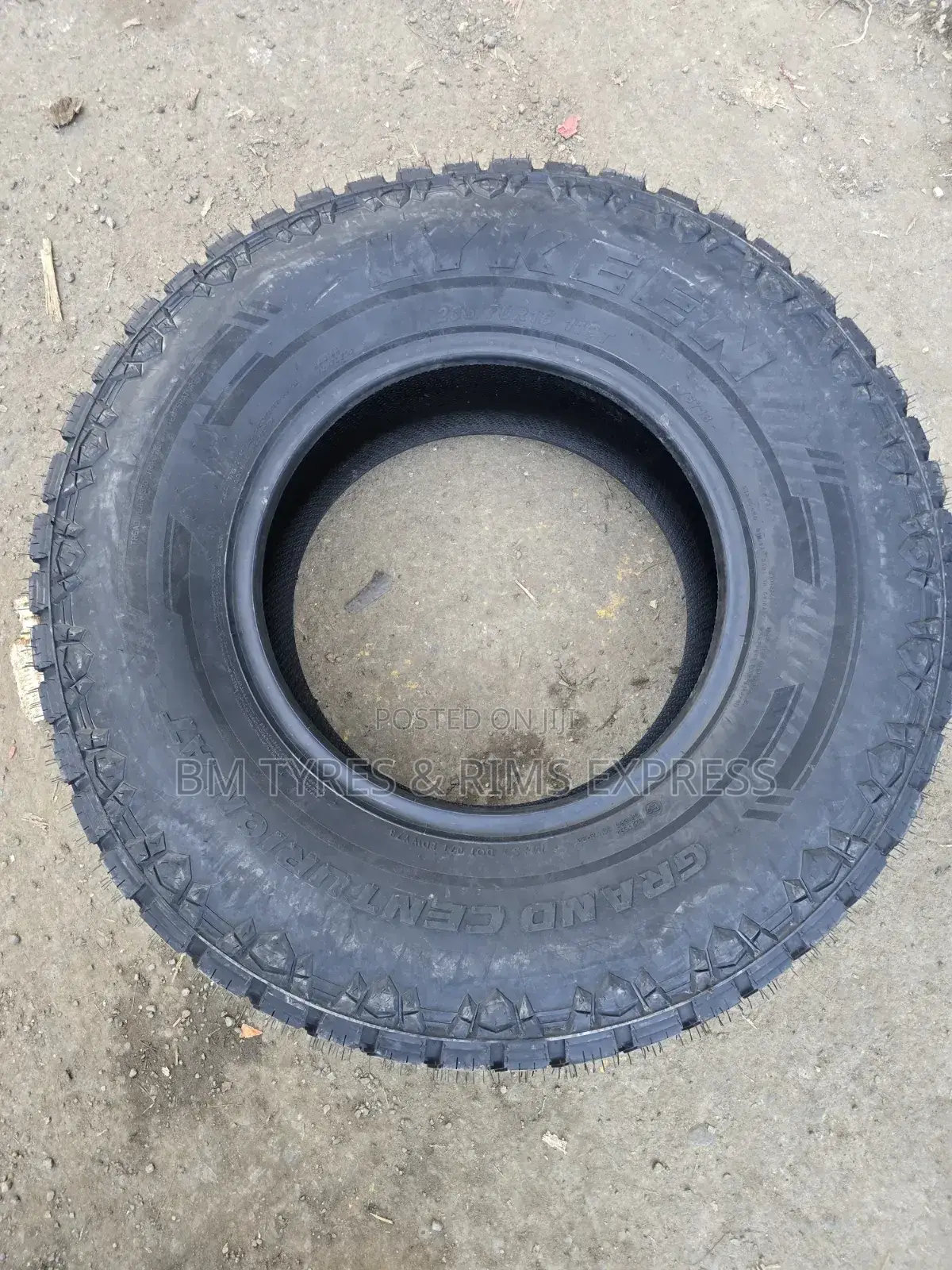 265 /70 R15 Lykeen Tires (All Terrein)
