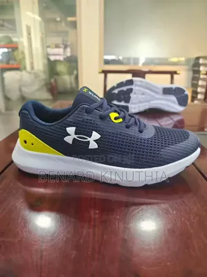 Under Amor Size 40 -45
