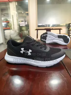 Under Amor Size 40 -45