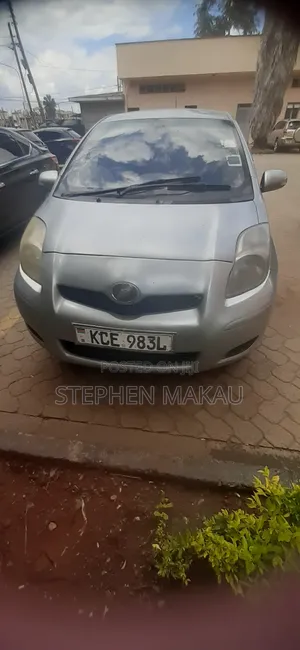 Toyota Vitz 2008 Gray