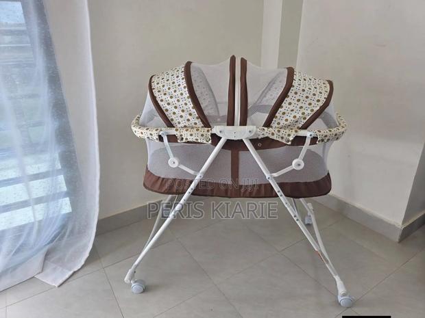 Baby Basinet - main view