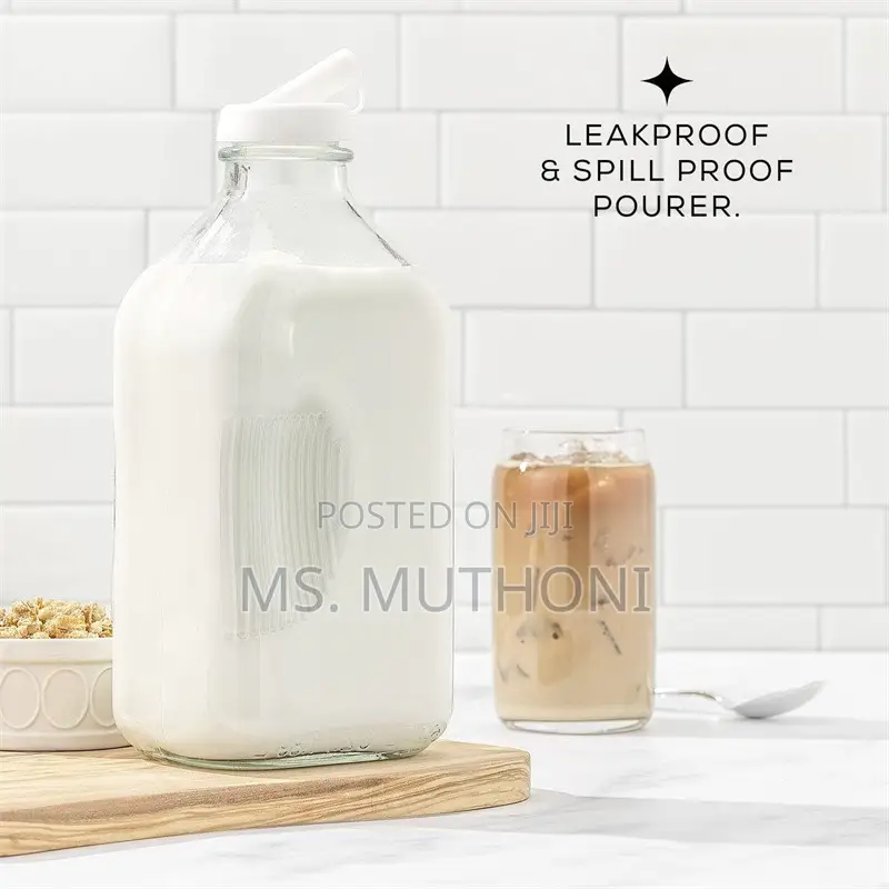 1 Pc 2l Multi-Purpose Glass Bottle With Airtight Lid*