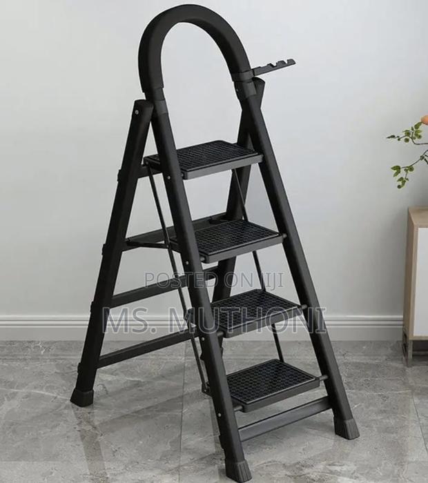 Strong Load-Bearing Capacity 4 Steps Portable Foldable Ladder* - thumbnail 3