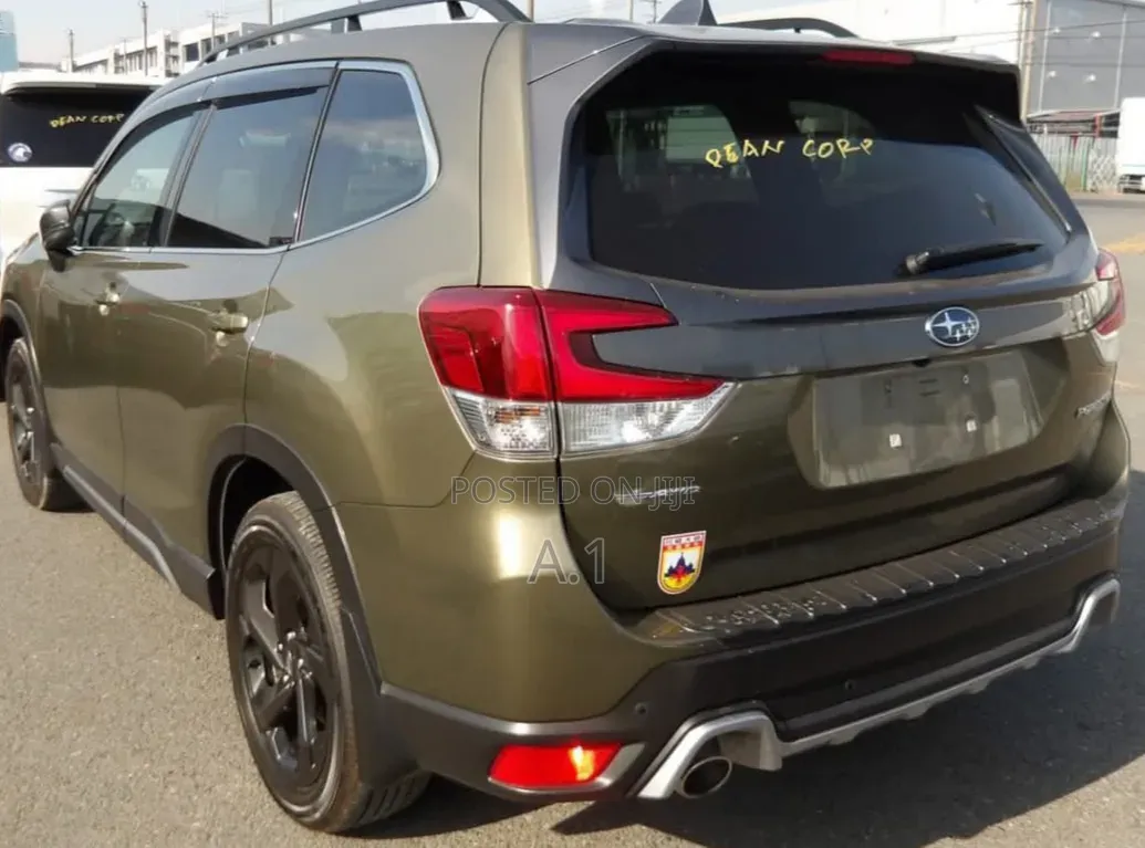 Subaru Forester Touring 2021 Gold