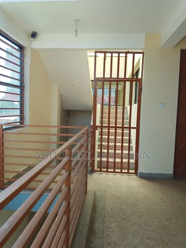 Prime Income Generating Commercial Building