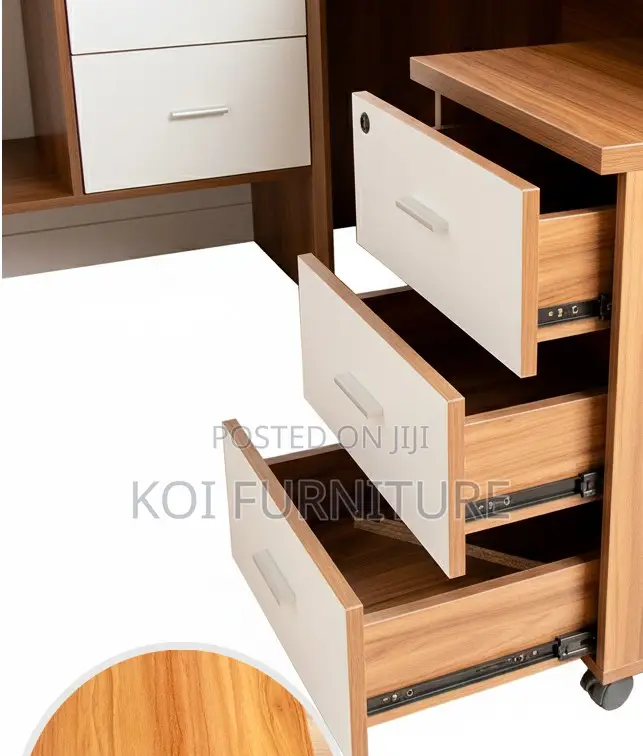 Office Desk; QWTT 1.8 Meters Executive Office Desk With L Return