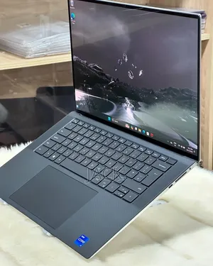 Laptop Dell XPS 15 9530 32GB Intel Core i9 SSHD (Hybrid) 1T