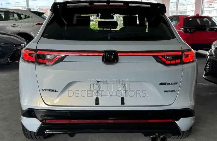 Honda Vezel 1.5 Hybrid 2WD 2020 White