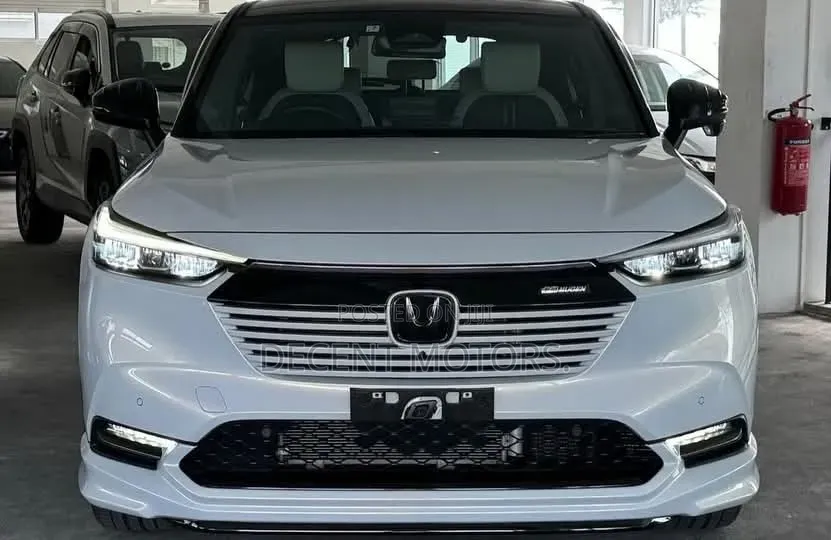 Honda Vezel 1.5 Hybrid 2WD 2020 White