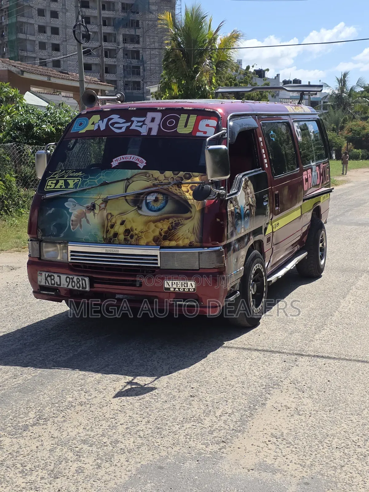 Nissan Caravan 2010 Burgundy