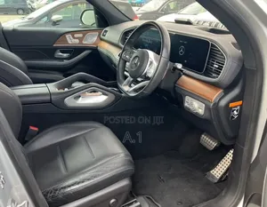Mercedes-Benz GLE-Class GLE 450 4MATIC 2019 Silver