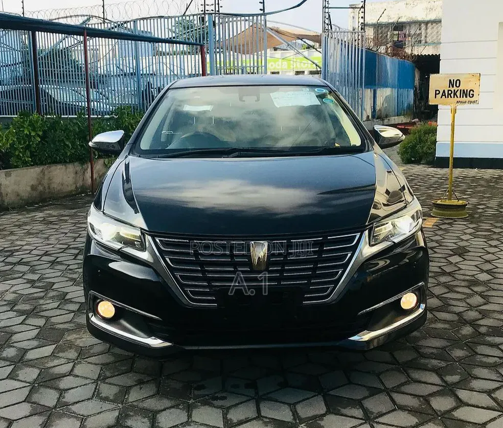 Toyota Premio 1.5 FWD 2019 Black