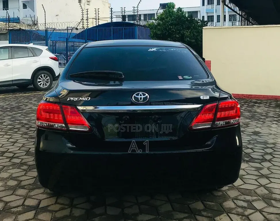 Toyota Premio 1.5 FWD 2019 Black