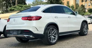 Mercedes-Benz GLE-Class GLE 350d 4MATIC 2019 White