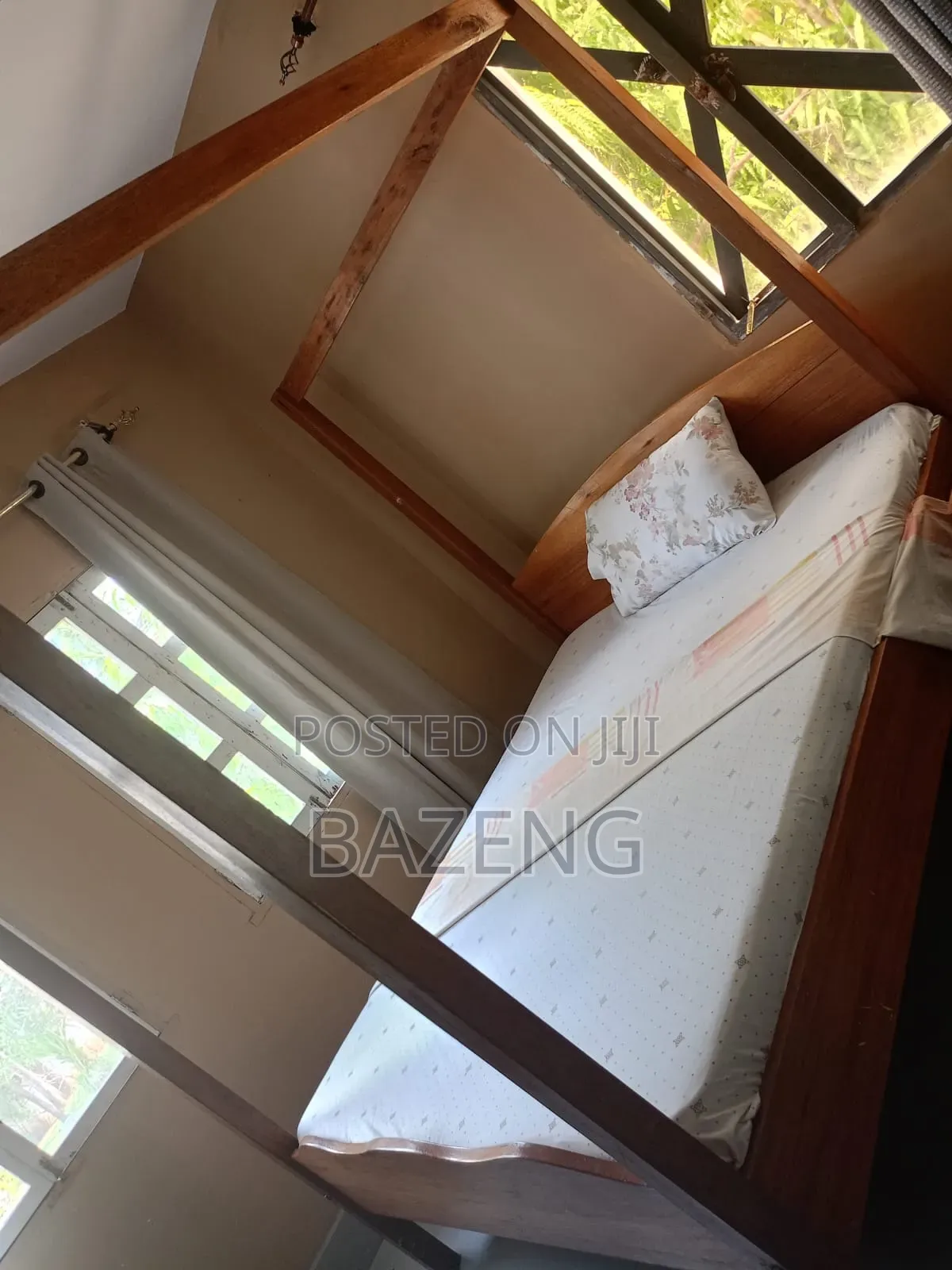 Bedsitters to Let