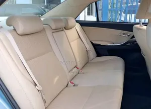 Toyota Premio 1.5 FWD 2019 Blue
