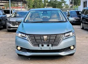 Toyota Premio 1.5 FWD 2019 Blue