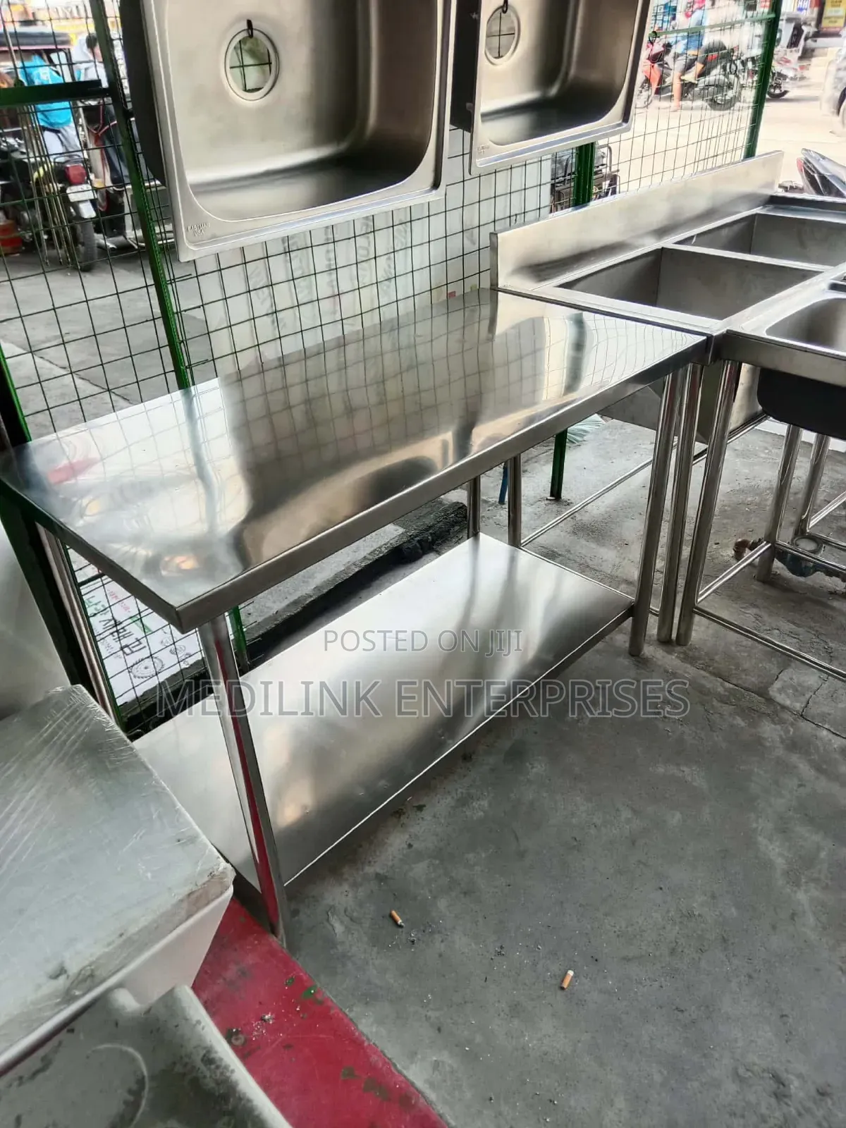 Customized Tables 5*2ft Stainless Tables