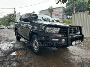 Toyota Hilux Revo Double Cab Deisel 2.4 AWD 2021 Black