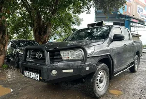Toyota Hilux Revo Double Cab Deisel 2.4 AWD 2021 Black