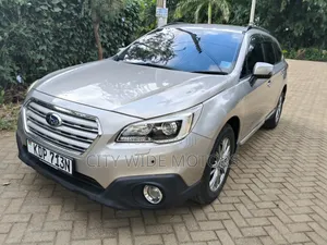 Subaru Outback 2.5i Premium AWD 2016 Gold