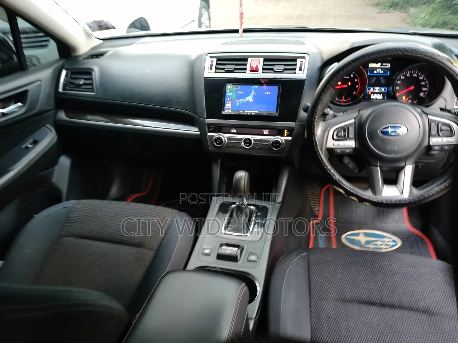 Subaru Outback 2.5i Premium AWD 2016 Gold