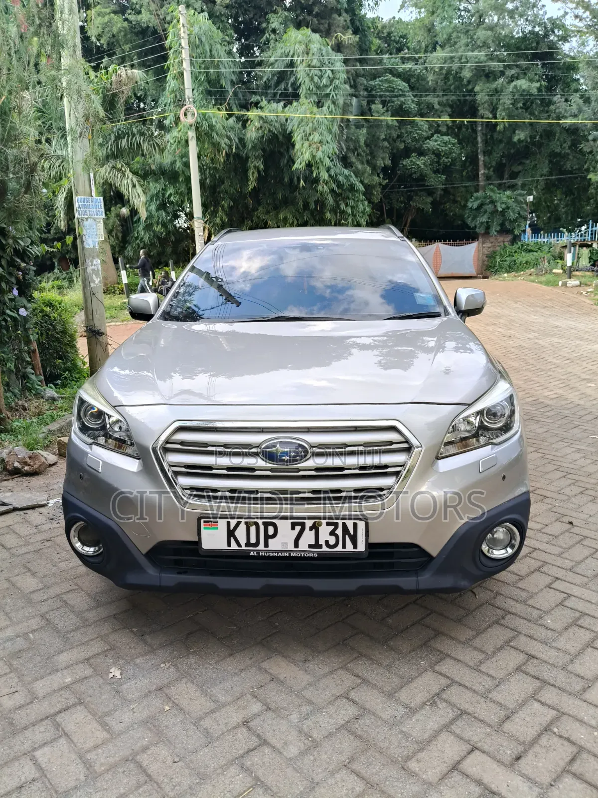 Subaru Outback 2.5i Premium AWD 2016 Gold