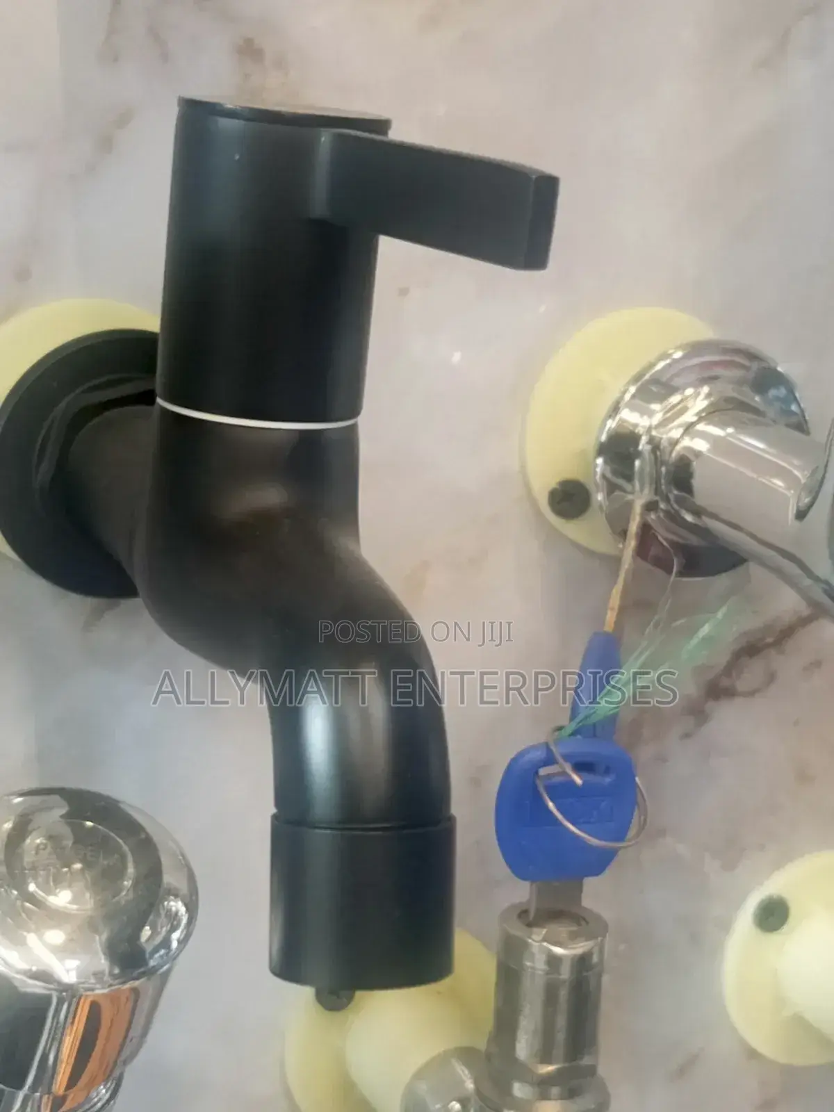 Black Wall Tap Bip Tap