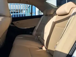 Toyota Premio 2.0 FWD 2019 White