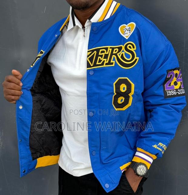 Signature Jacket - thumbnail 2