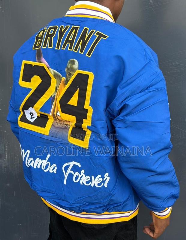 Signature Jacket - thumbnail 3