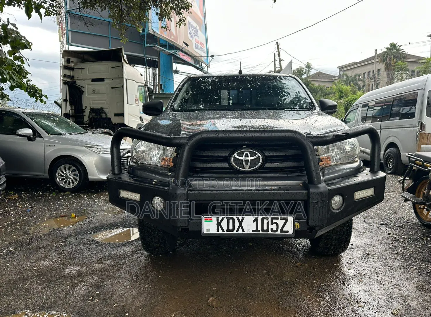 Toyota Hilux Revo Double Cab Deisel 2.4 AWD 2021 Black
