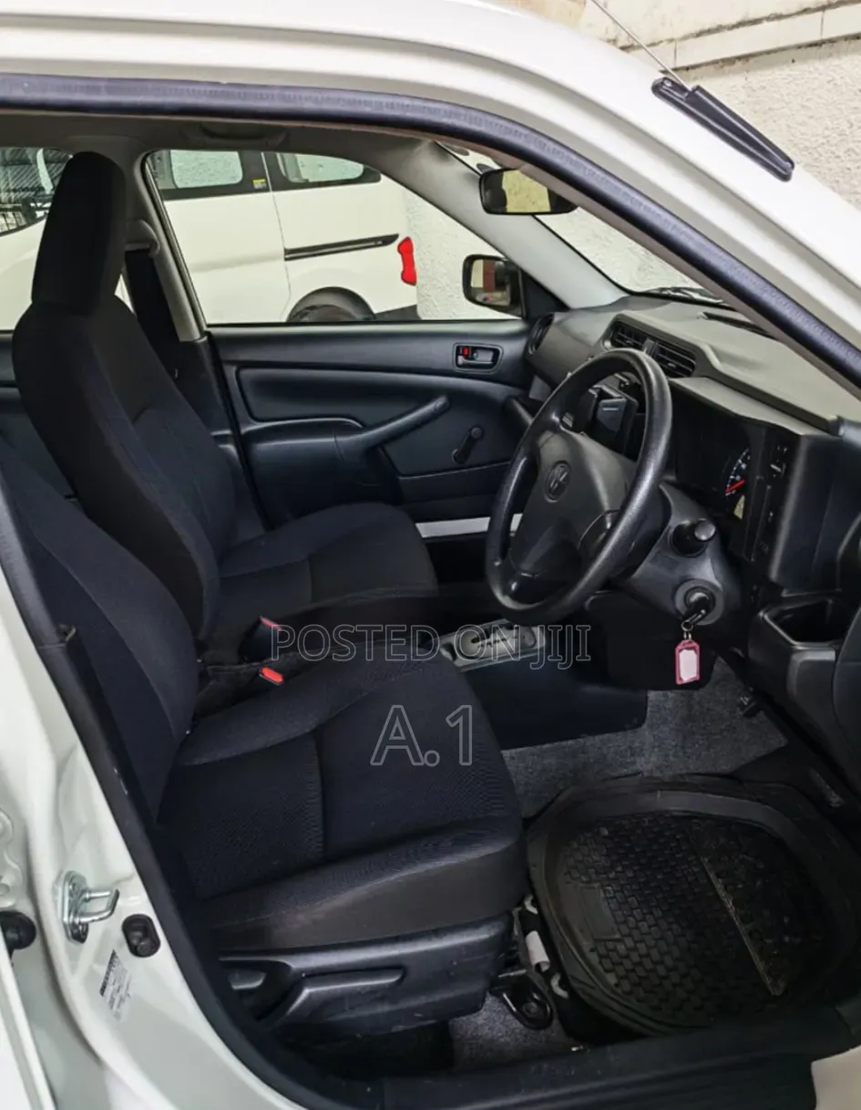 Toyota Probox 1.3 DX 2WD 2019 Off white